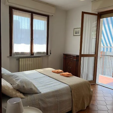 A Due Passi Dal Mare * Lerici
