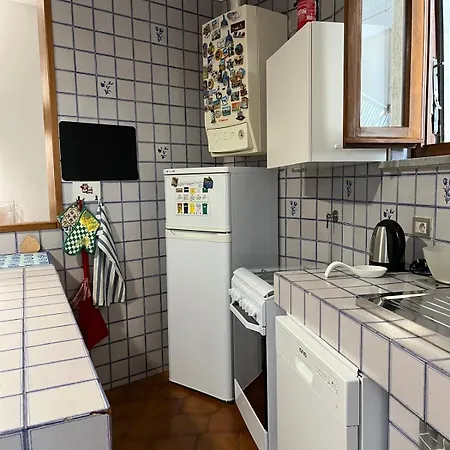 A Due Passi Dal Mare * Lerici