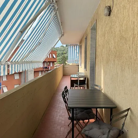 A Due Passi Dal Mare * Lerici